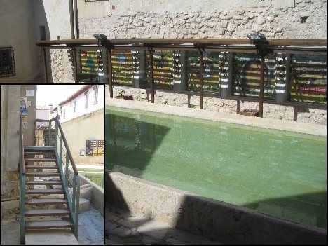 Chinchon tourist and visitor information center, up the stairs!